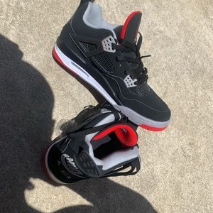 Air Jordan Bred 4s Size 11